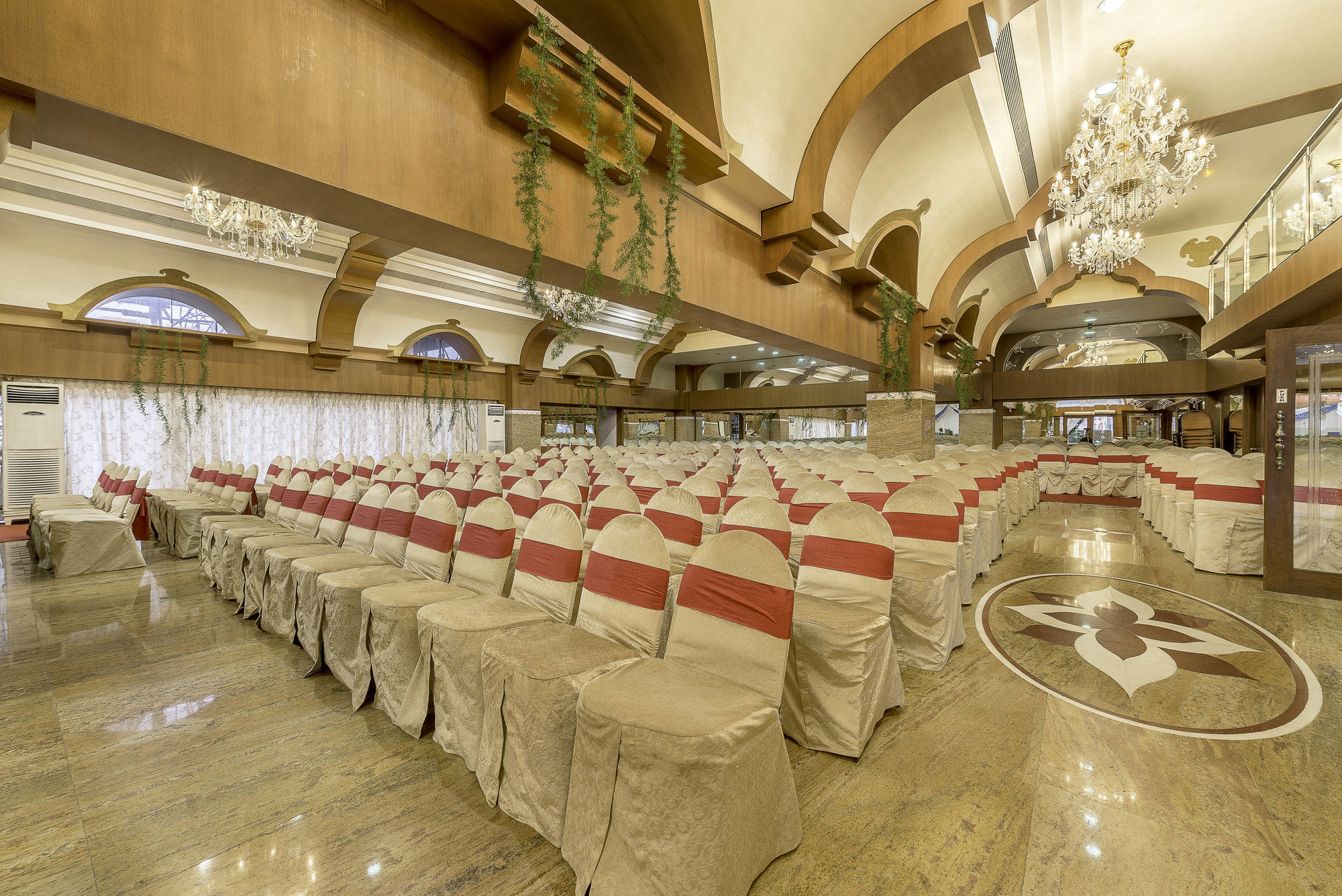 Treebo Crystal Castle Hotel Bangalore Eksteriør billede
